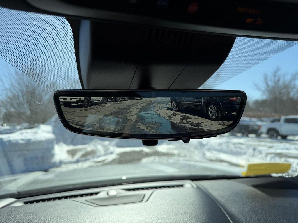 used 2023 GMC Yukon car, priced at $69,495