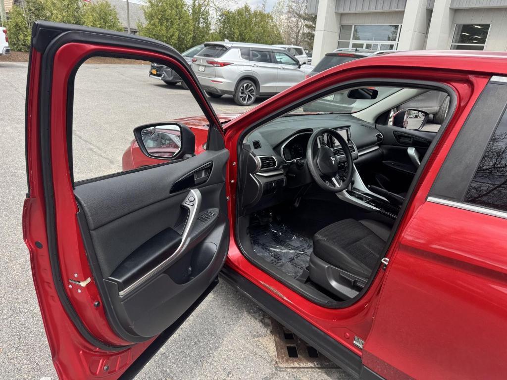 used 2018 Mitsubishi Eclipse Cross car, priced at $9,998