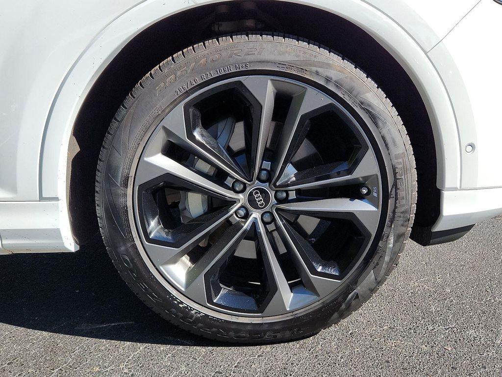 used 2025 Audi Q7 car, priced at $67,112