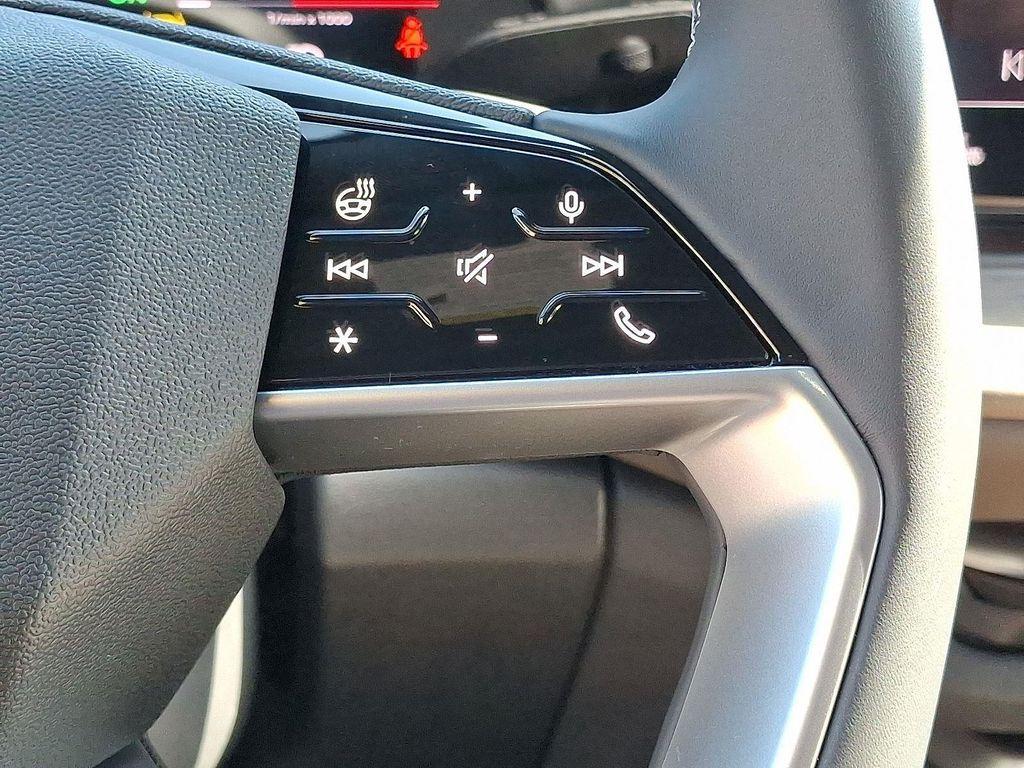 new 2025 Audi Q5 car, priced at $63,250