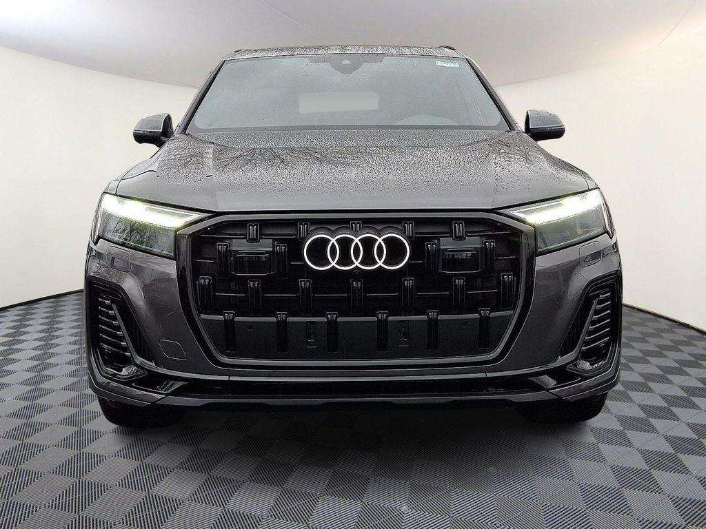 new 2026 Audi Q7 car, priced at $72,005