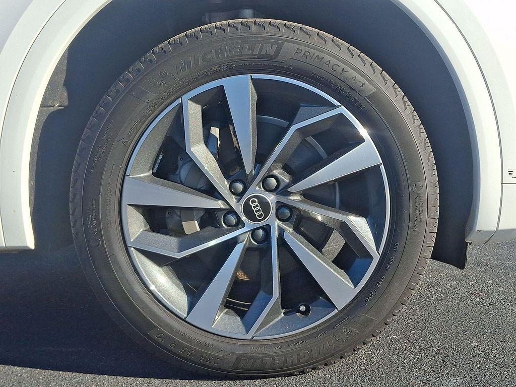 used 2021 Audi Q5 car, priced at $23,456
