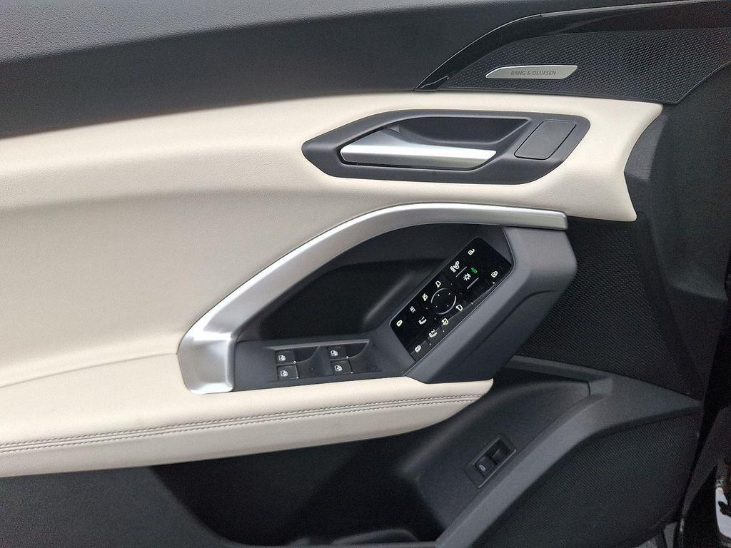 new 2025 Audi Q5 car, priced at $60,650