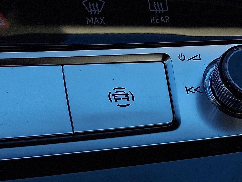 new 2026 Audi Q8 car, priced at $81,300