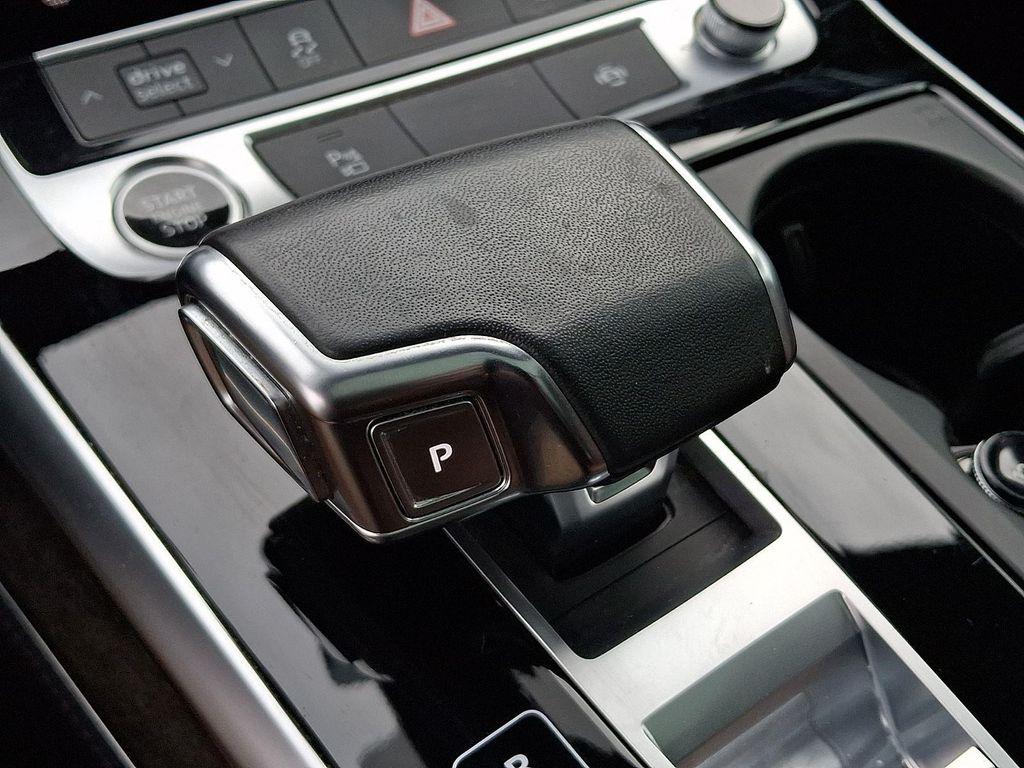 used 2023 Audi Q7 car, priced at $41,290