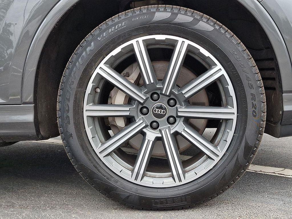 used 2023 Audi Q7 car, priced at $41,290