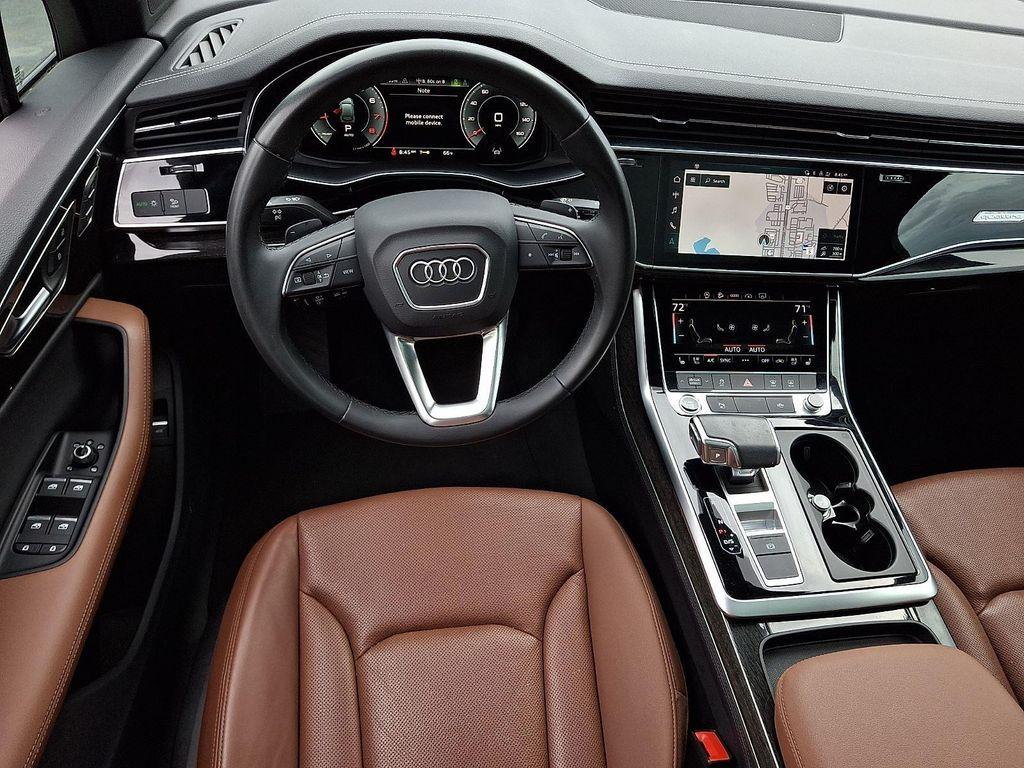 used 2023 Audi Q7 car, priced at $41,290