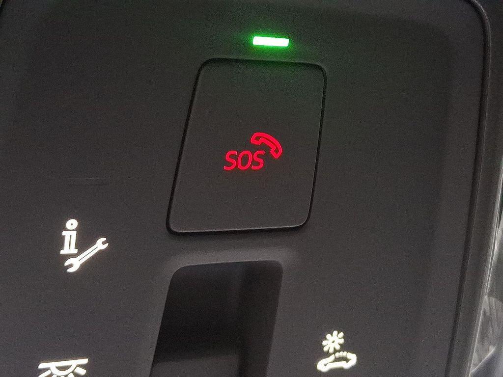 new 2025 Audi Q5 car, priced at $60,895