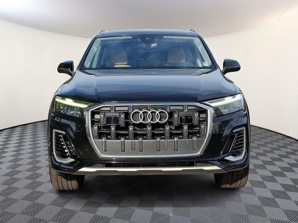 used 2025 Audi Q7 car, priced at $49,890