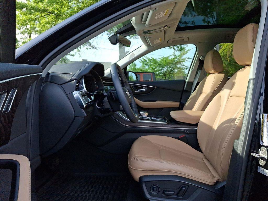 used 2025 Audi Q7 car, priced at $49,890