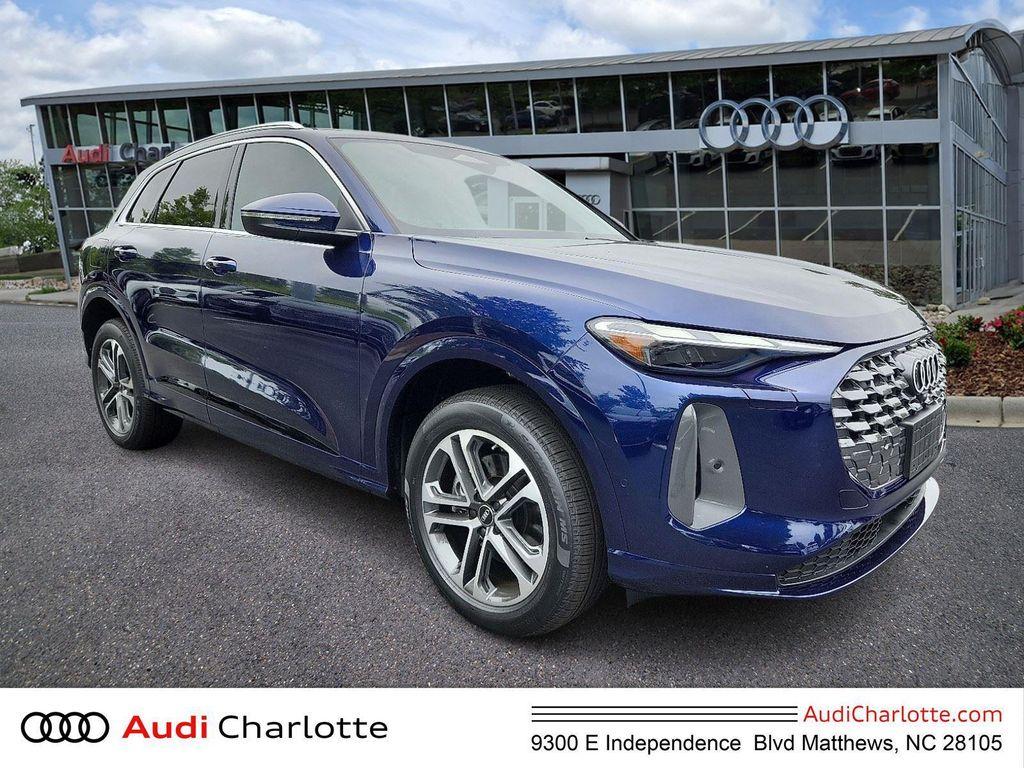 new 2025 Audi Q5 car, priced at $55,775