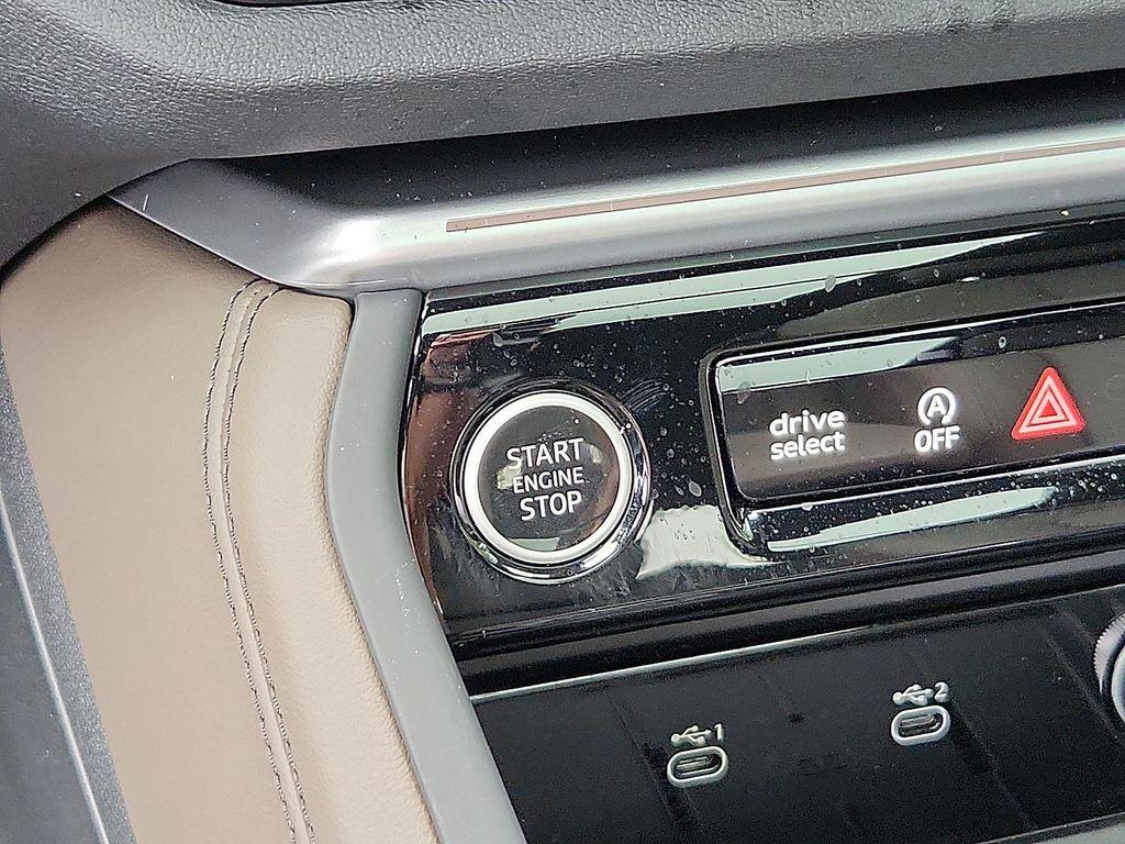 new 2025 Audi Q5 car, priced at $54,275