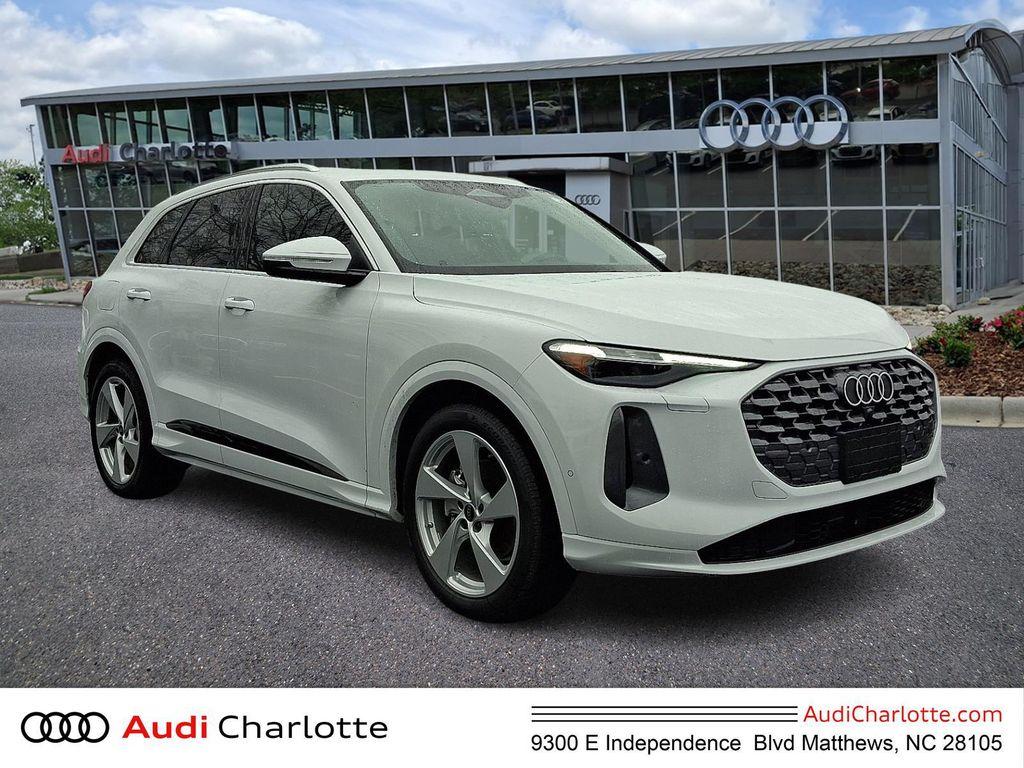 new 2025 Audi Q5 car, priced at $62,250