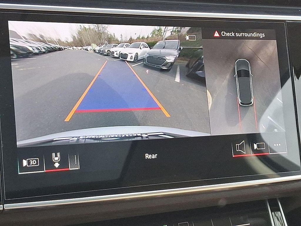 new 2026 Audi Q7 car, priced at $72,005