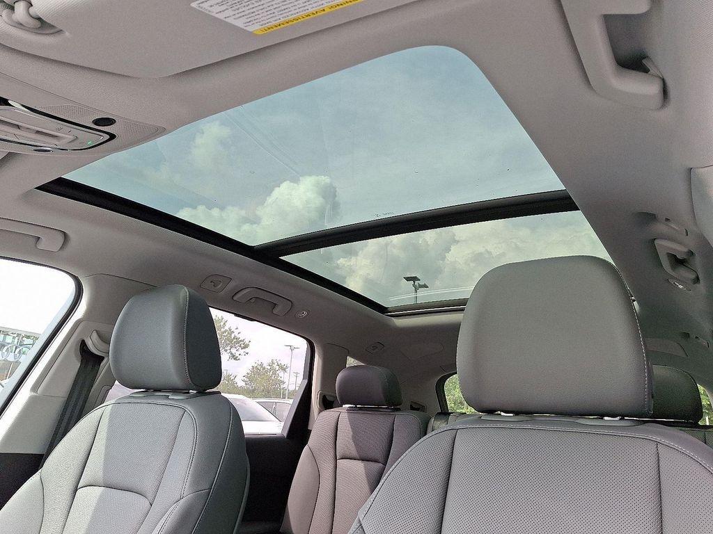 new 2025 Audi Q7 car, priced at $69,675