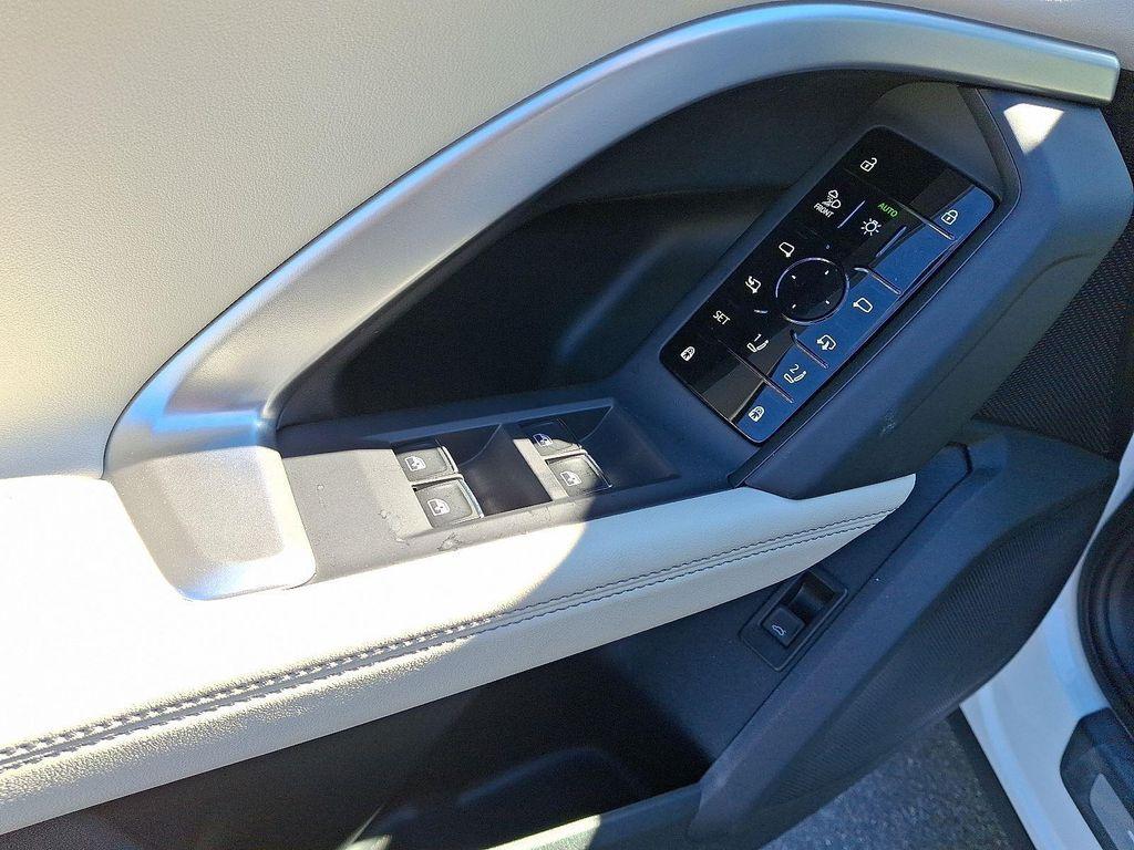 new 2025 Audi Q5 car, priced at $61,440