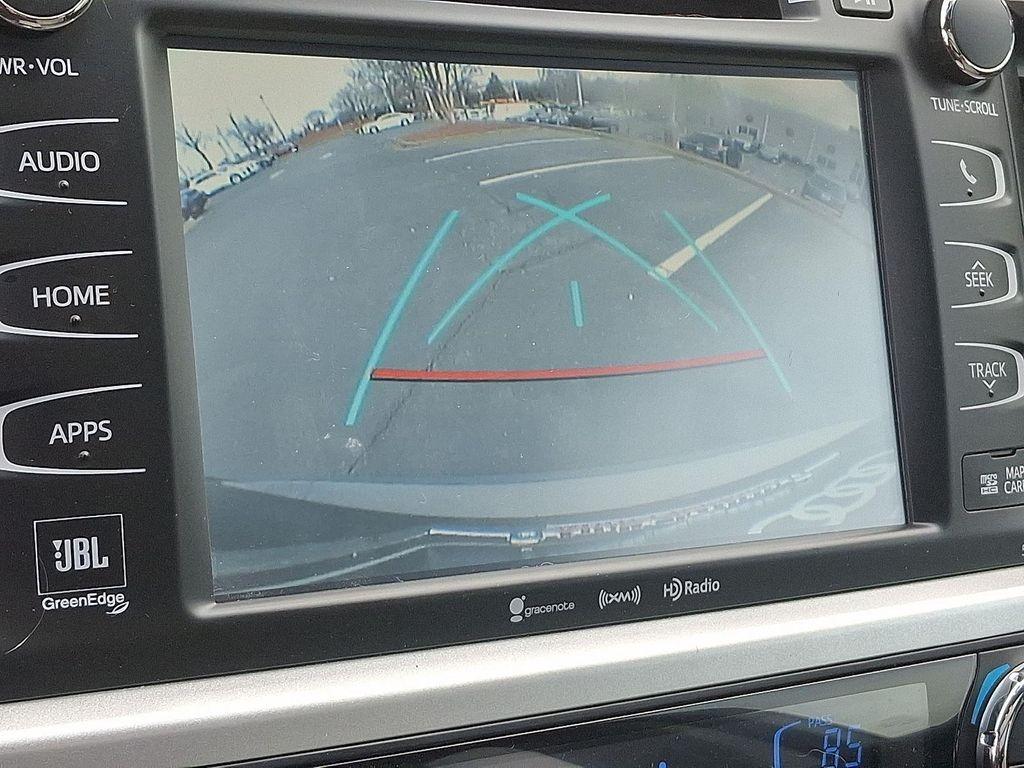 used 2016 Toyota Highlander car, priced at $22,794