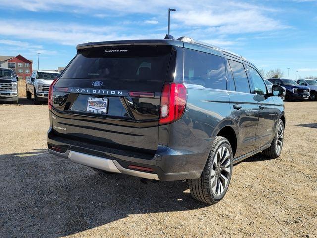 new 2025 Ford Expedition car, priced at $85,199