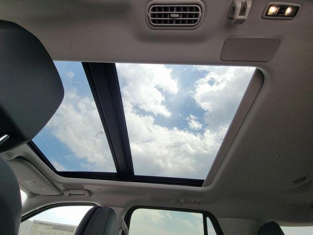 new 2025 Lincoln Navigator L car, priced at $105,619