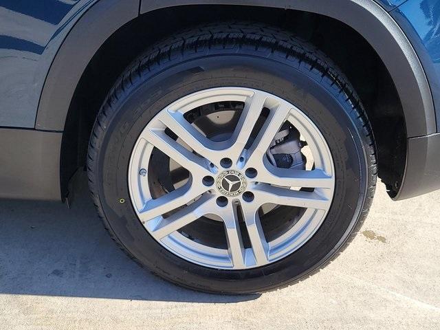 used 2021 Mercedes-Benz GLB 250 car, priced at $30,181