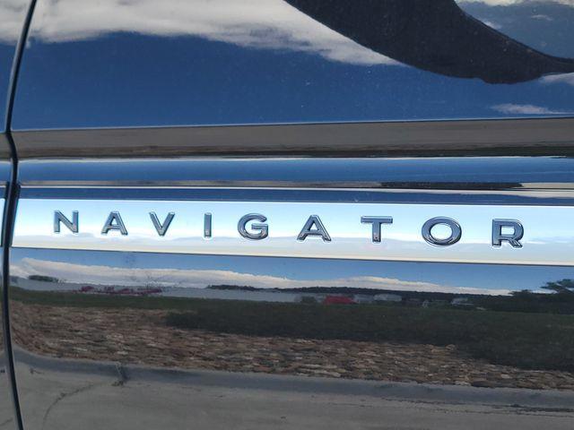 new 2026 Lincoln Navigator car, priced at $102,080