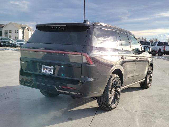 new 2025 Lincoln Navigator car, priced at $108,469