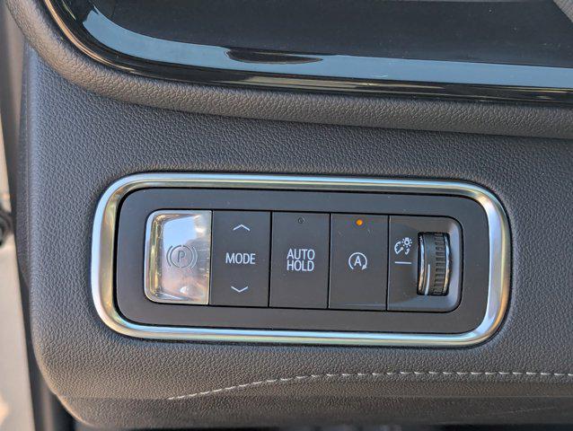 used 2025 Buick Enclave car, priced at $33,492