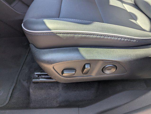 used 2025 Buick Enclave car, priced at $33,492