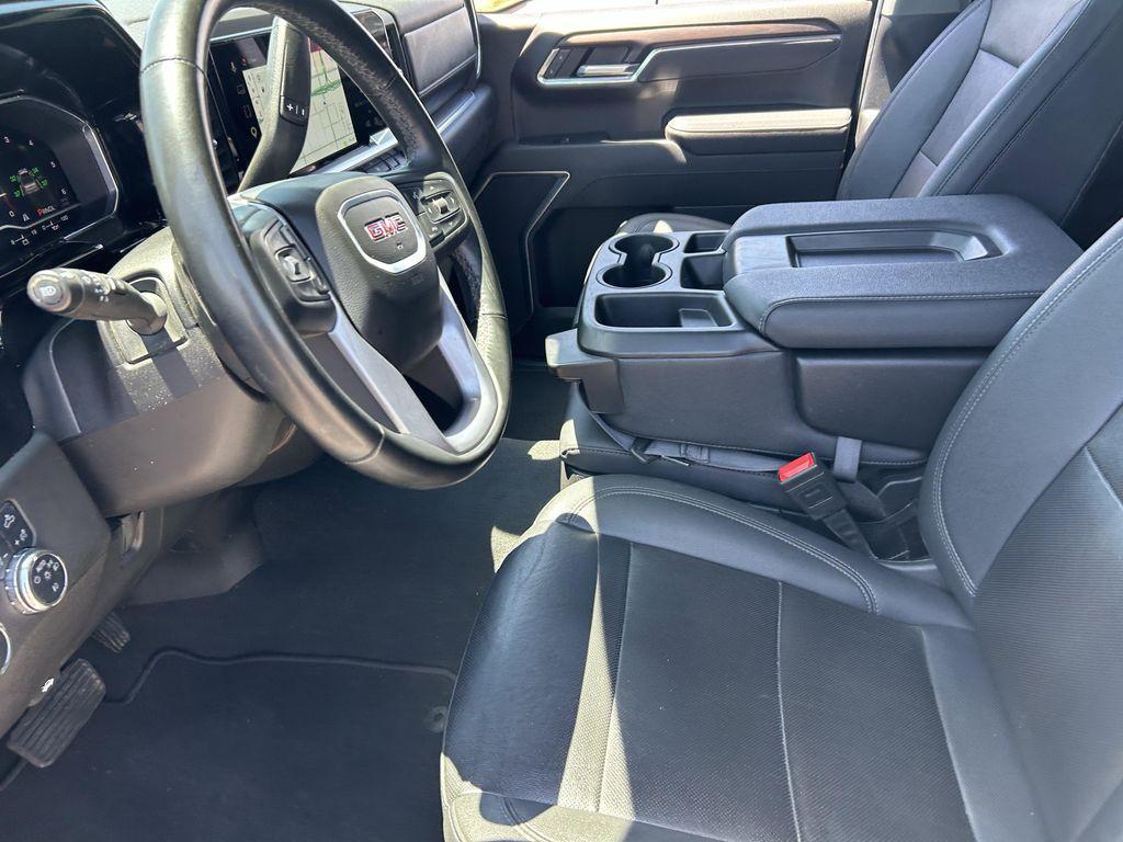 used 2025 GMC Sierra 1500 car, priced at $42,990