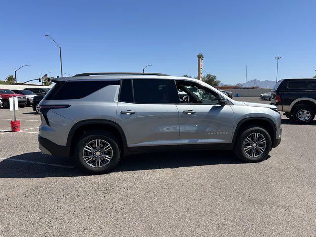 used 2025 Chevrolet Traverse car, priced at $34,491