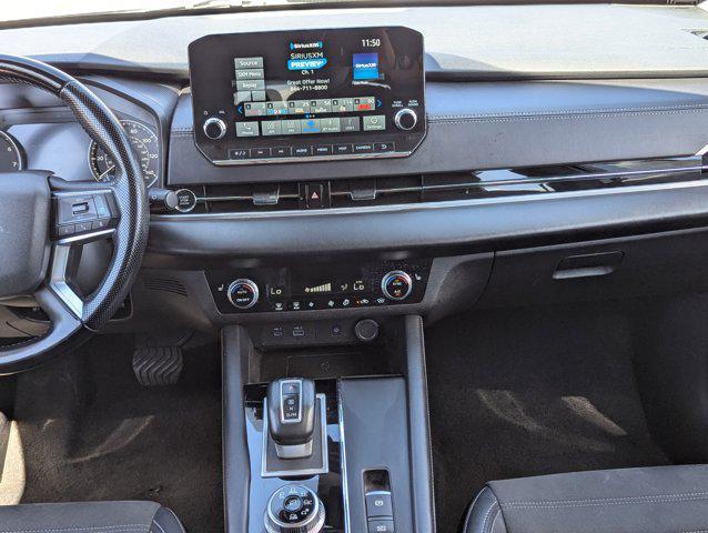used 2024 Mitsubishi Outlander car, priced at $20,226