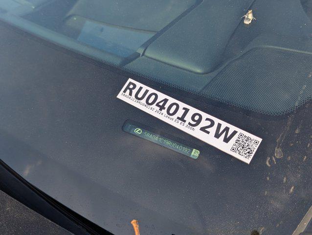 used 2024 Lexus ES 300h car, priced at $32,991