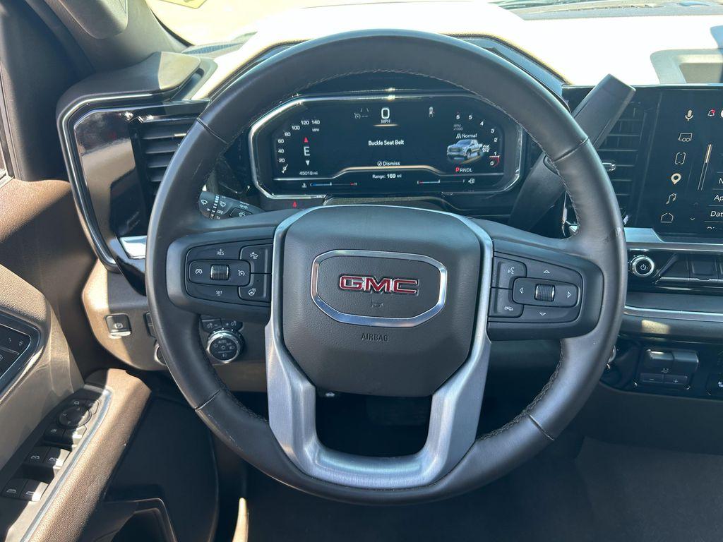 used 2025 GMC Sierra 1500 car, priced at $45,590