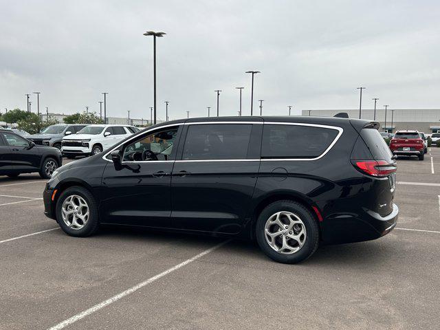 used 2024 Chrysler Pacifica car, priced at $32,282