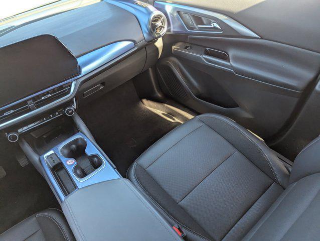 used 2025 Chevrolet Equinox EV car, priced at $22,992