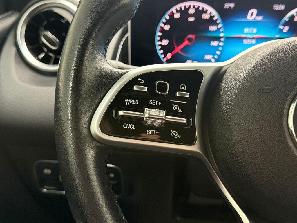 used 2020 Mercedes-Benz GLB 250 car, priced at $21,595