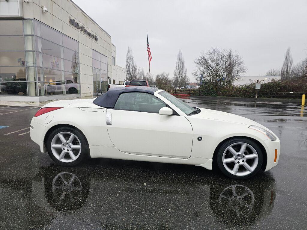 used 2005 Nissan 350Z car, priced at $14,995