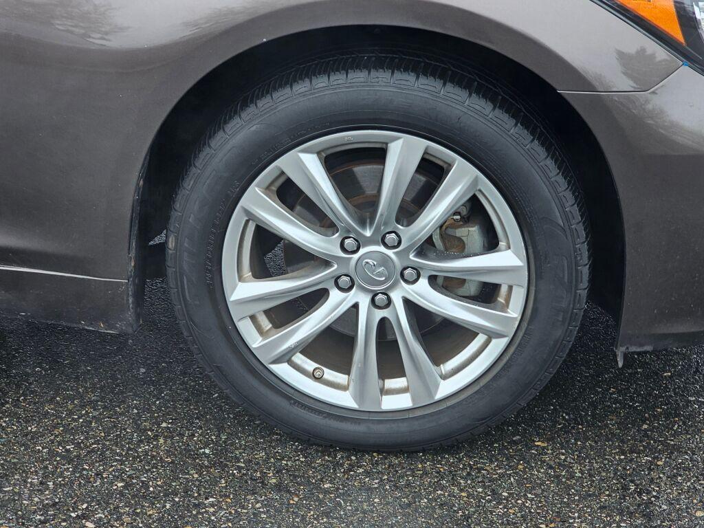 used 2018 INFINITI Q70 car, priced at $18,495