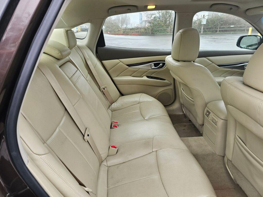 used 2018 INFINITI Q70 car, priced at $18,495