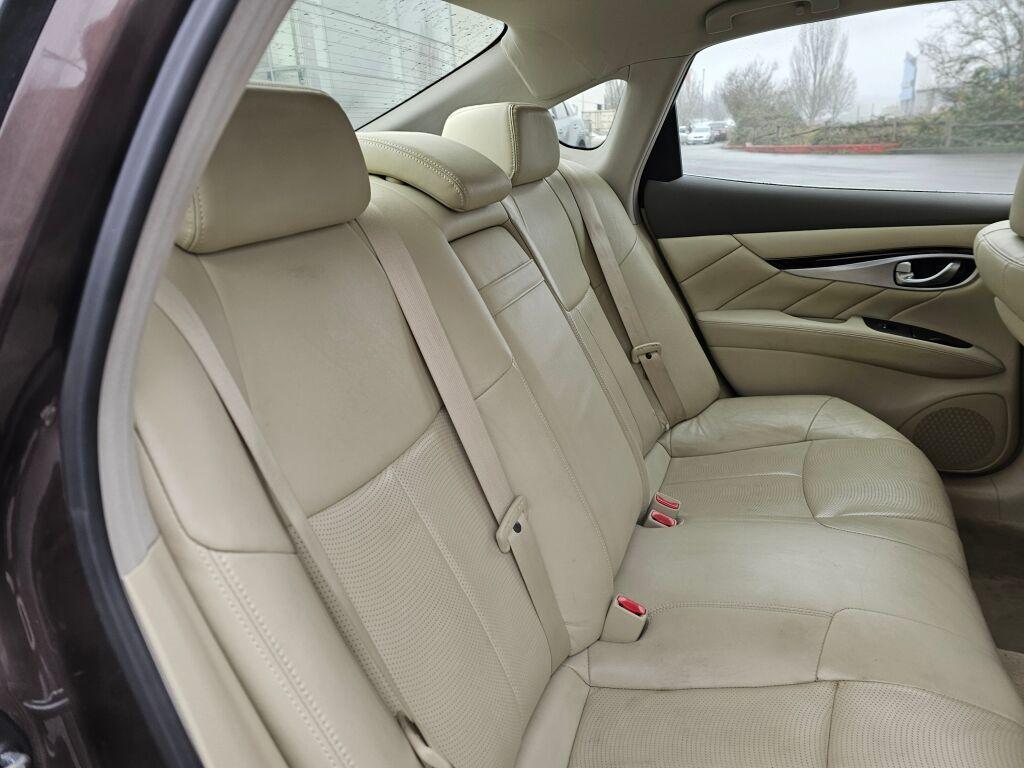 used 2018 INFINITI Q70 car, priced at $18,495