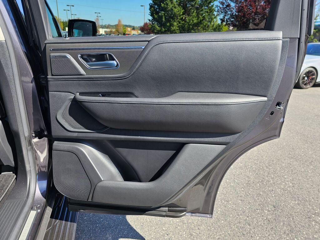 new 2025 INFINITI QX80 car, priced at $75,550