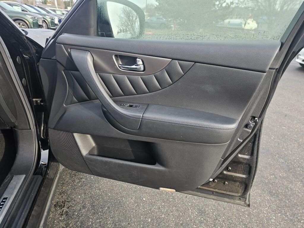 used 2016 INFINITI QX70 car, priced at $16,998