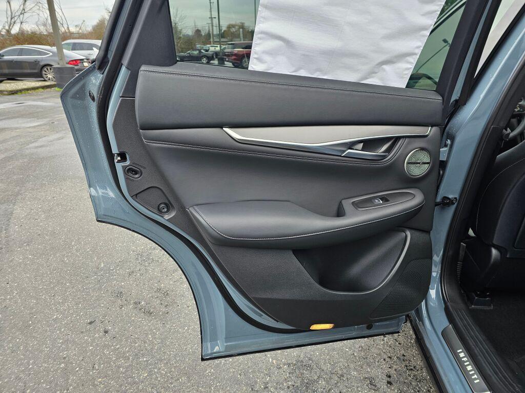 new 2025 INFINITI QX55 car, priced at $48,875