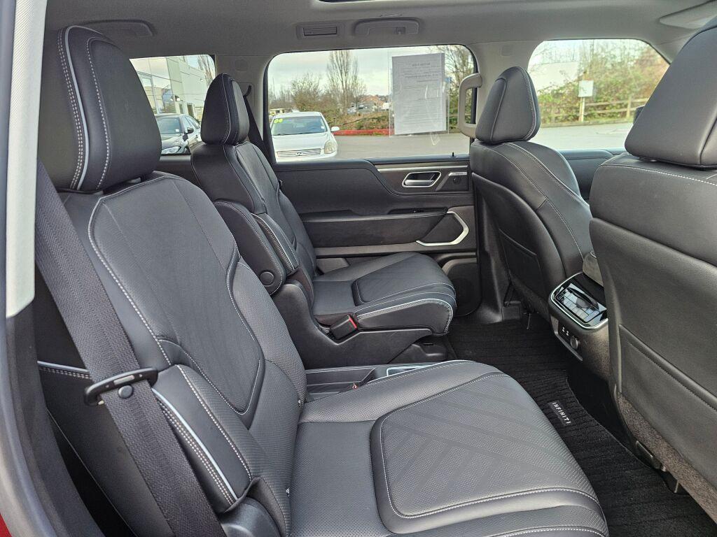 used 2025 INFINITI QX80 car, priced at $81,989