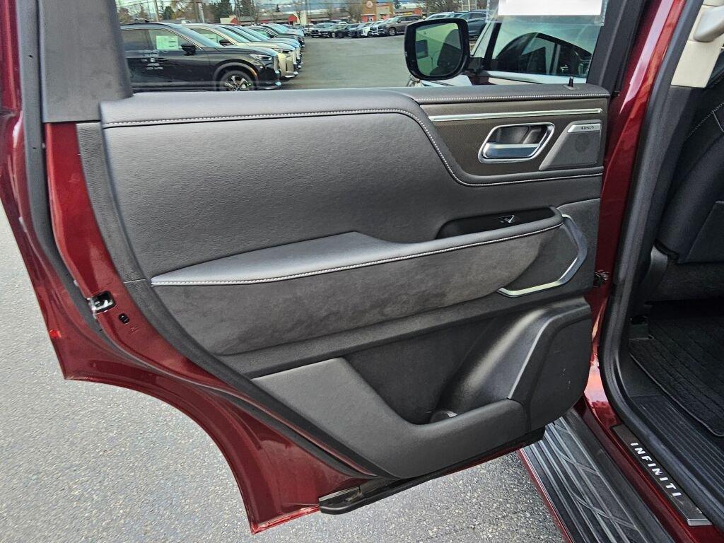 used 2025 INFINITI QX80 car, priced at $71,850
