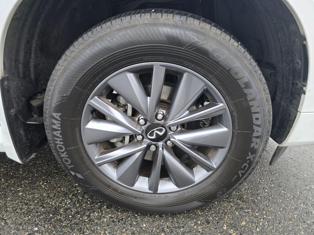 used 2025 INFINITI QX80 car, priced at $73,998