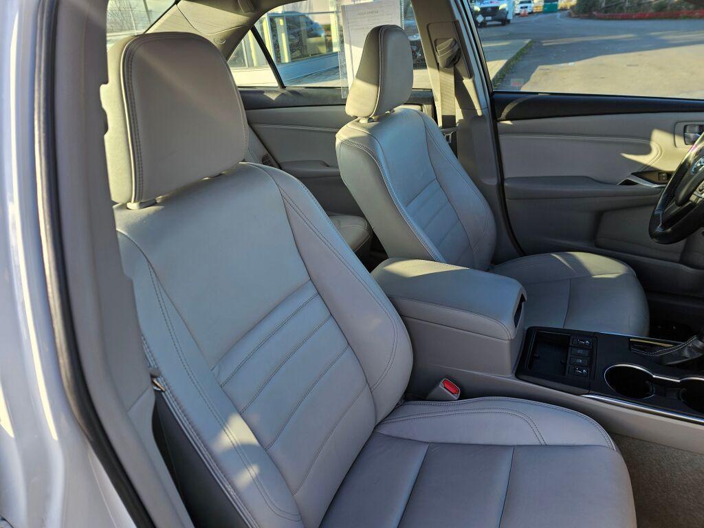 used 2016 Toyota Camry Hybrid car, priced at $14,975