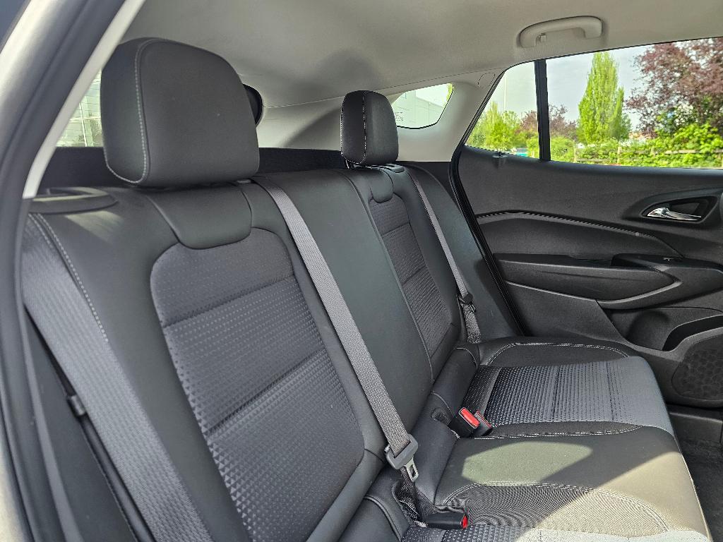 used 2025 Chevrolet Trax car, priced at $19,718