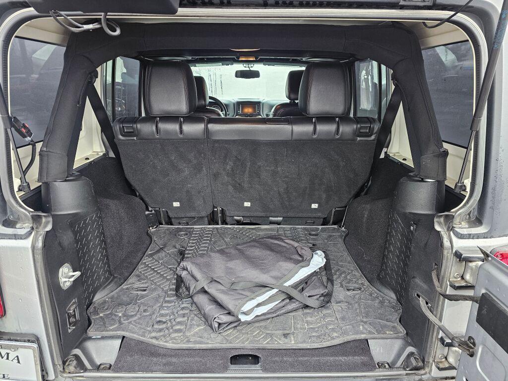 used 2016 Jeep Wrangler Unlimited car, priced at $18,654