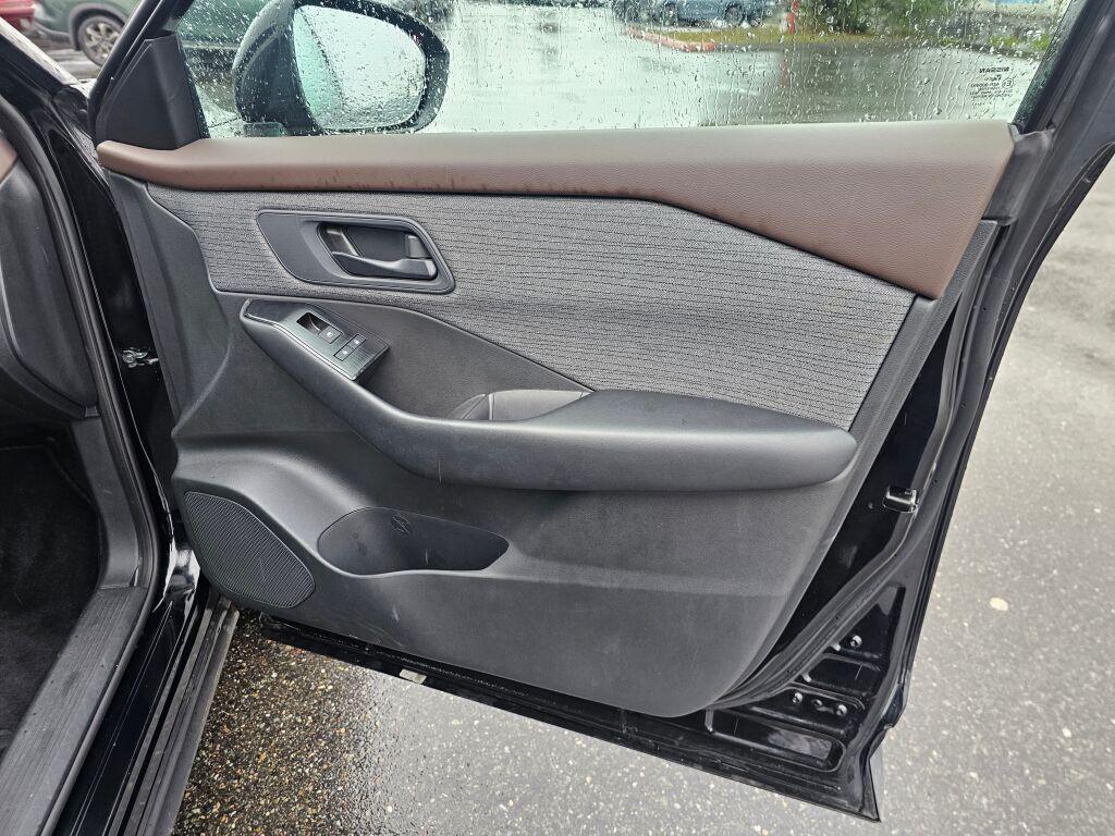 used 2023 Nissan Rogue car, priced at $21,412